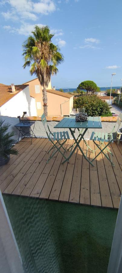 Suite Avec Tropezienne Vue Mer Hyeres Bagian luar foto